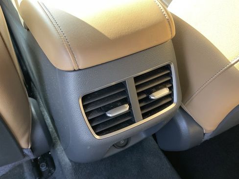 Used 2021 Hyundai Sonata Limited image 25