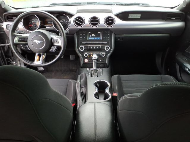 Used 2017 Ford Mustang Coupe RWD image 26