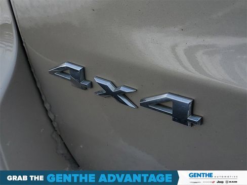 Used 2014 Jeep Grand Cherokee Limited w/ Trailer Tow Group IV image 6