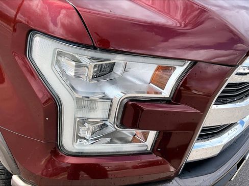 Used 2016 Ford F150 Lariat w/ Equipment Group 502A Luxury image 28