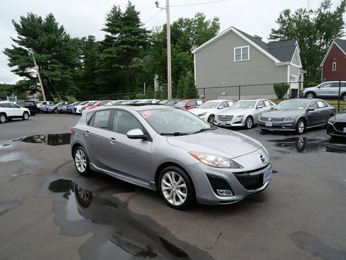 Used 2010 MAZDA MAZDA3 s Sport FWD image 2