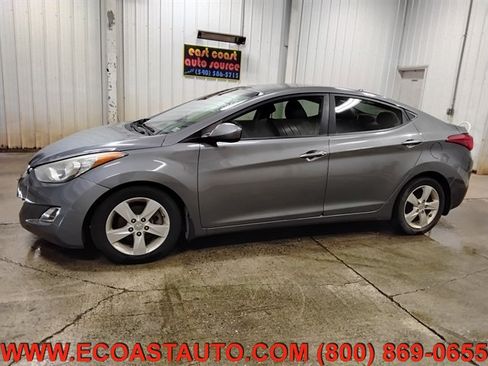 Used 2012 Hyundai Elantra GLS w/ Preferred Pkg 3 FWD image 5