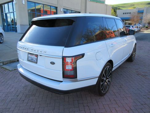 Used 2017 Land Rover Range Rover Supercharged image 2