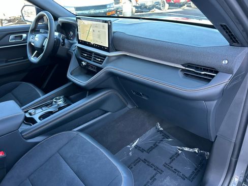 New 2026 Ford Explorer Tremor w/ Tremor Convenience Package image 16