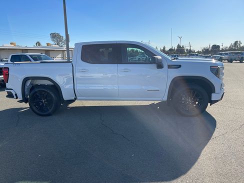 New 2026 GMC Sierra 1500 Elevation image 4