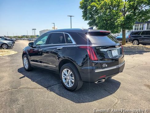 Certified 2024 Cadillac XT5 Luxury w/ LPO, Floor Liner Package AWD/4WD image 11