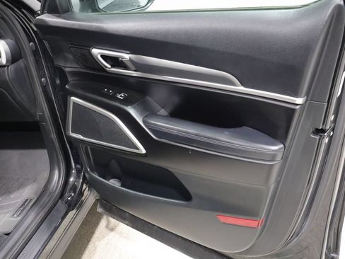 Used 2020 Kia Telluride LX AWD/4WD image 25