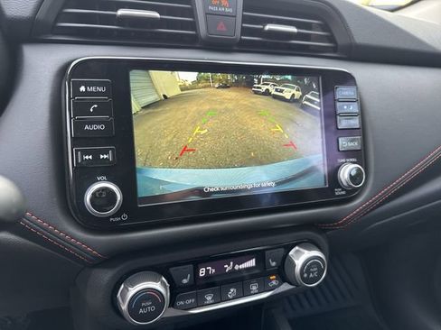 New 2025 Nissan Versa SR w/ Trunk Package image 20