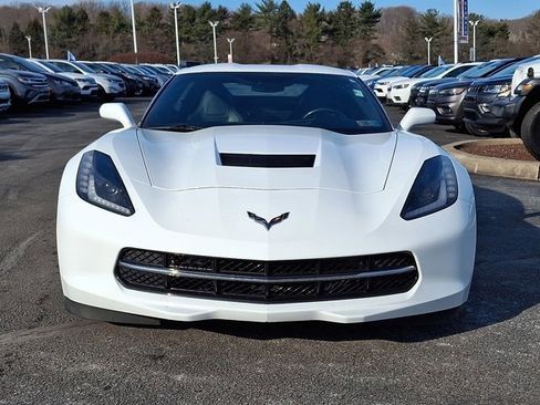 Used 2019 Chevrolet Corvette Stingray Coupe w/ 1LT image 2