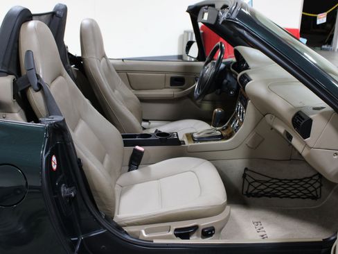 Used 2001 BMW Z3 2.5i RWD image 15
