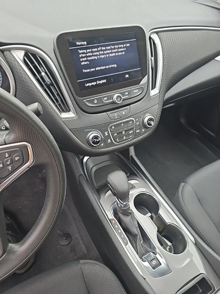Used 2025 Chevrolet Malibu LT FWD image 5