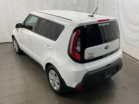 Used 2016 Kia Soul FWD image 7