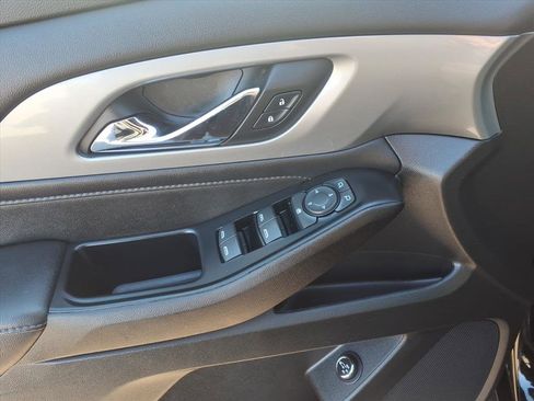 Certified 2023 Chevrolet Traverse LT w/ Midnight/Sport Edition image 10