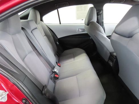 Used 2024 Toyota Corolla SE FWD image 32