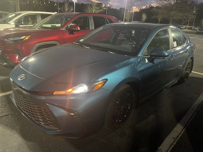 Used 2025 Toyota Camry SE