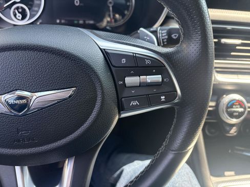 Used 2022 Genesis G70 2.0T w/ Prestige Package AWD/4WD image 17