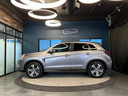 Used 2021 Mitsubishi Outlander Sport SE image 6