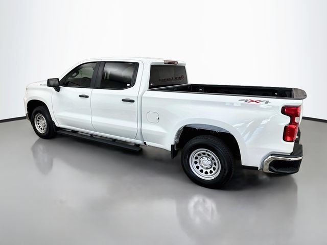 Used 2023 Chevrolet Silverado 1500 W/T w/ WT Value Package AWD/4WD image 5