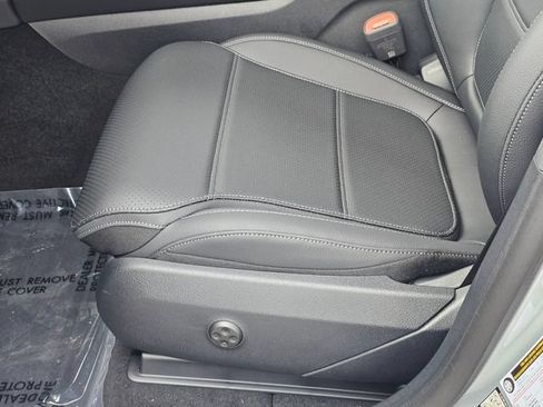 New 2026 Mercedes-Benz GLC 300 4MATIC image 16