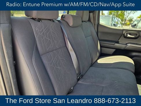 Used 2019 Toyota Tacoma TRD Sport w/ Technology Package RWD image 16