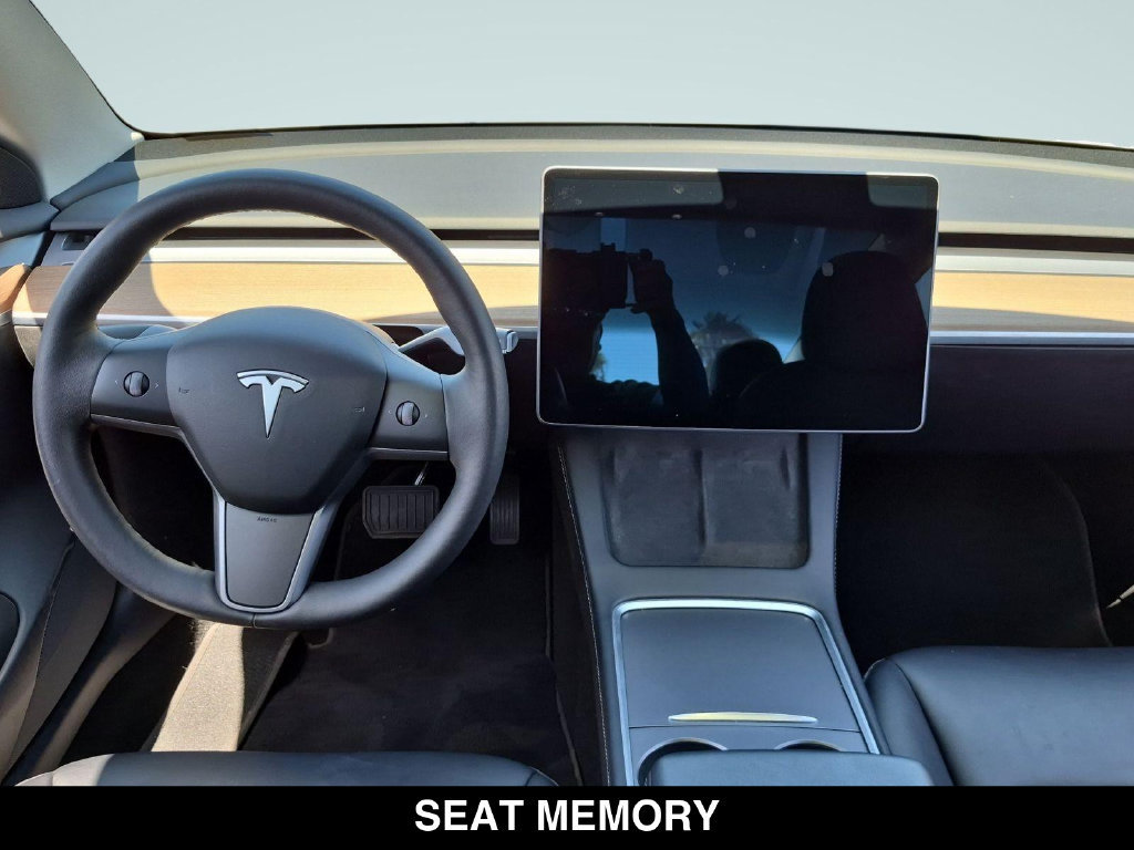 Used 2022 Tesla Model 3 Long Range AWD/4WD image 13
