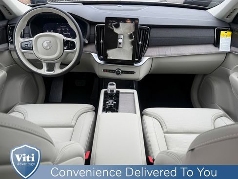 New 2026 Volvo XC90 B6 Ultra w/ Protection Package Premier image 2