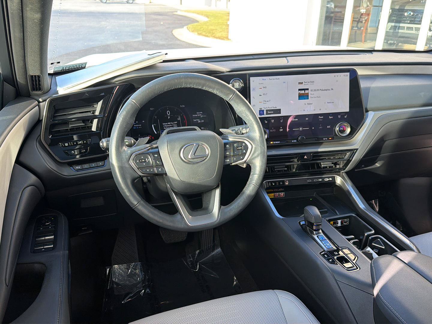 Certified 2025 Lexus TX 350 AWD w/ Technology Package image 18