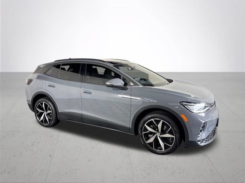 Used 2023 Volkswagen ID.4 Pro S AWD/4WD image 4
