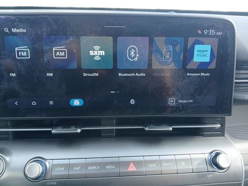 Used 2024 Hyundai Kona Limited FWD image 6