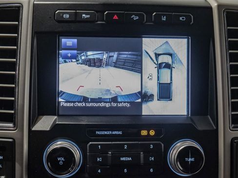 Used 2020 Ford F250 King Ranch w/ King Ranch Ultimate Package AWD/4WD image 16