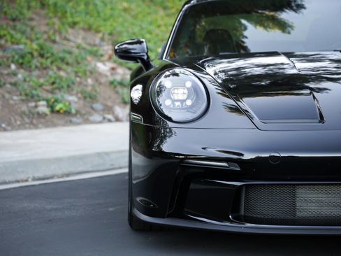 Used 2024 Porsche 911 GT3 image 22