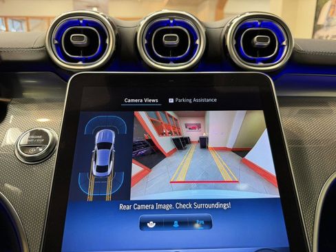 Used 2024 Mercedes-Benz CLE 300 4MATIC Coupe image 16