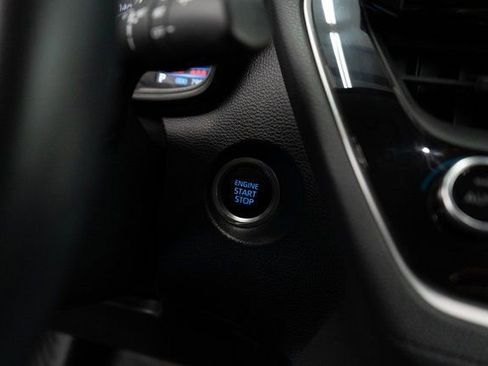 Used 2022 Toyota Corolla Cross LE image 26