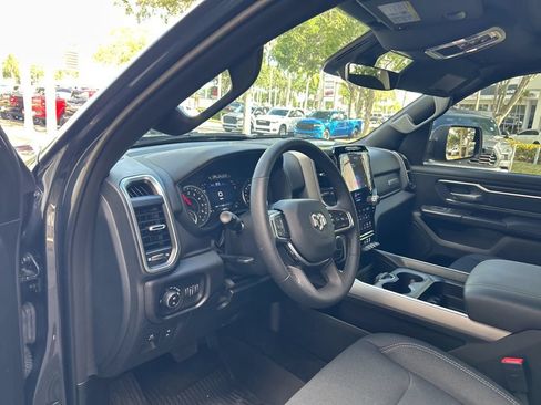 Used 2025 RAM 1500 Big Horn AWD/4WD image 6