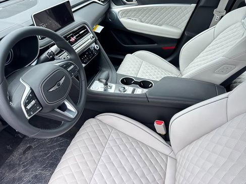 New 2025 Genesis G70 3.3T Advanced w/ Sport Prestige Package image 10