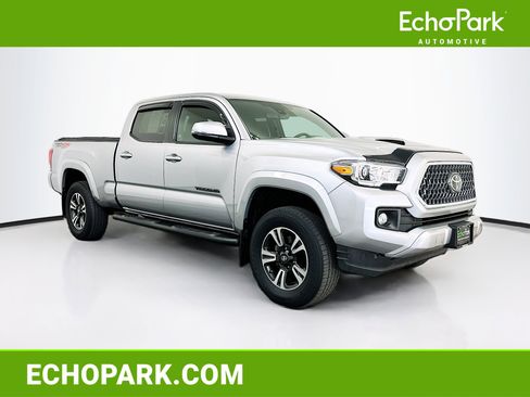 Used 2019 Toyota Tacoma TRD Sport image 1