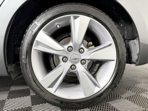 Used 2014 Acura ILX w/ Technology Package FWD image 23