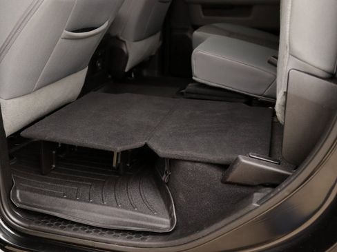 Used 2019 RAM 1500 Big Horn image 30