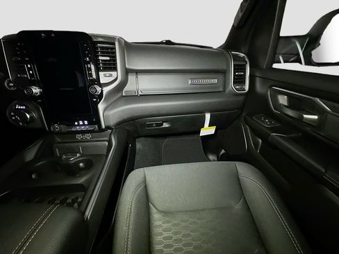 New 2026 RAM 1500 Big Horn AWD/4WD image 28