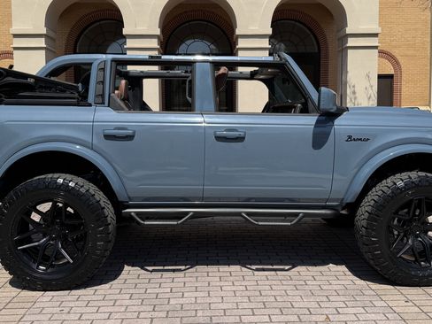 Used 2024 Ford Bronco Outer Banks AWD/4WD image 5