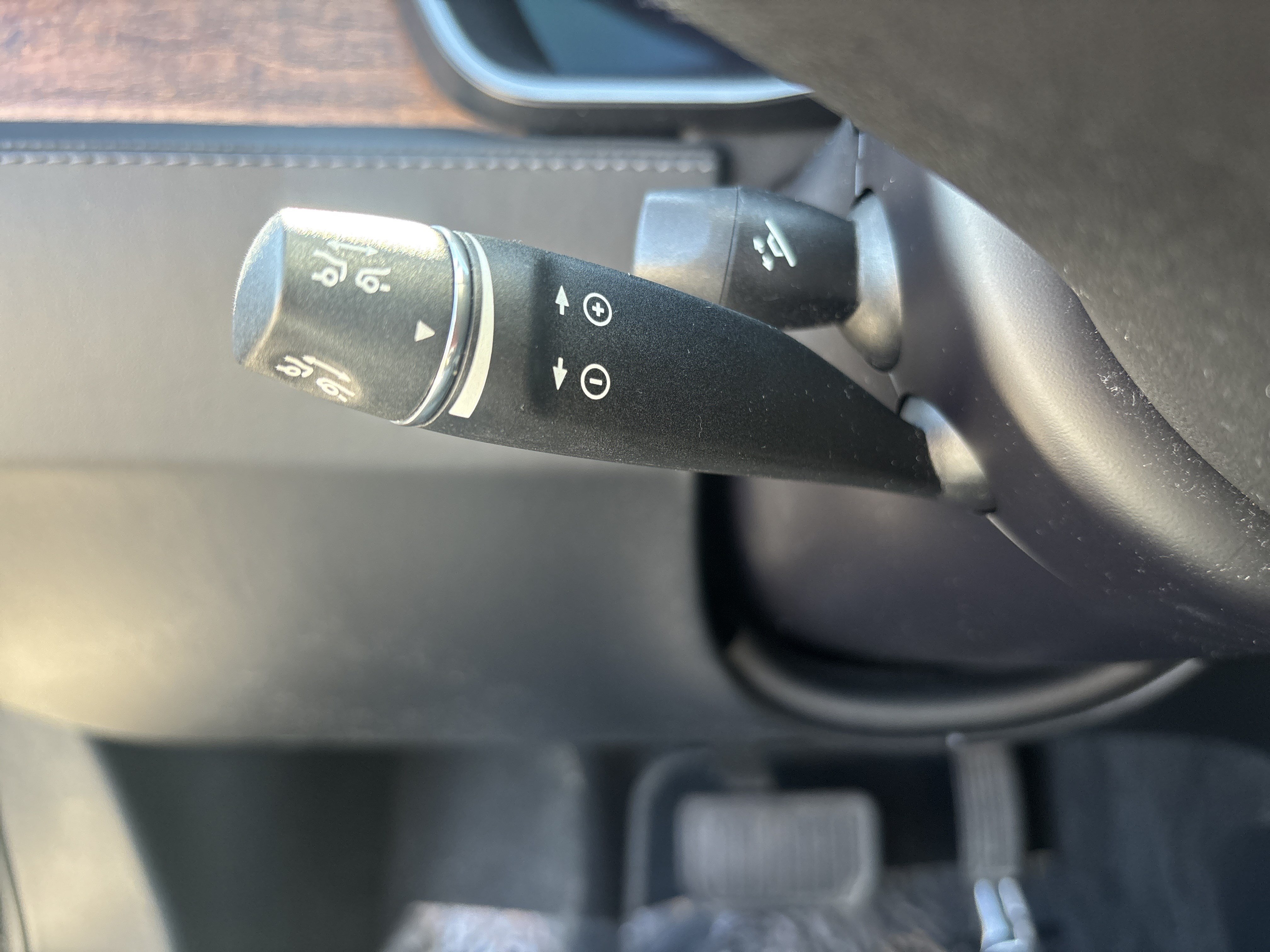 Used 2020 Tesla Model S Long Range Plus AWD/4WD image 27