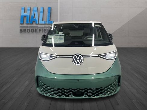 New 2025 Volkswagen ID. Buzz 1st Edition image 8