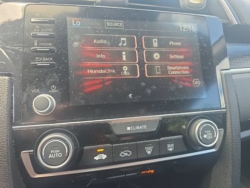 Used 2021 Honda Civic Sport image 17