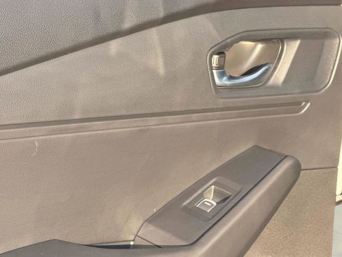 Certified 2025 Honda Accord SE image 12