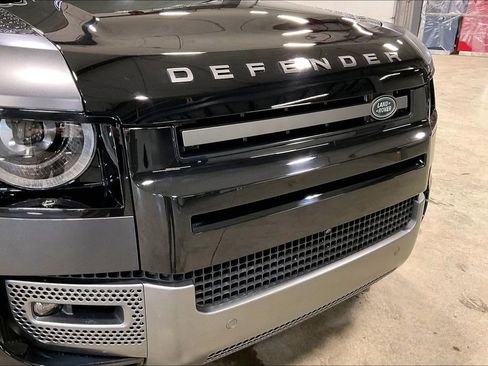 Used 2024 Land Rover Defender 110 Carpathian Edition AWD/4WD image 33