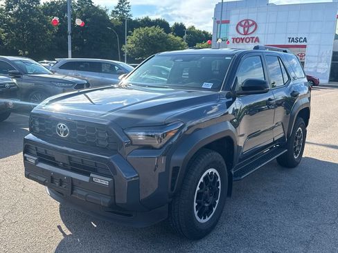 Used 2025 Toyota 4Runner TRD Off-Road AWD/4WD image 3