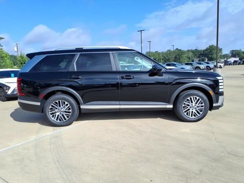 New 2026 Hyundai Palisade SEL FWD image 2