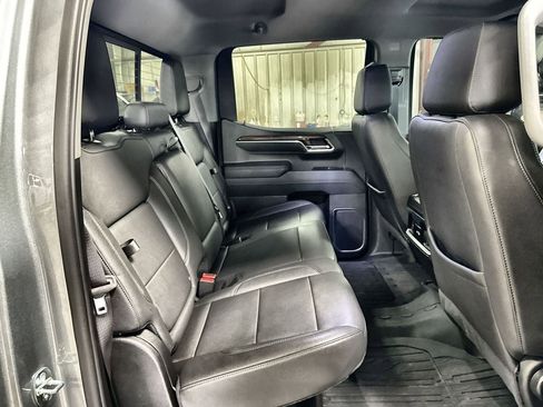 Used 2023 GMC Sierra 1500 Elevation w/ Elevation Premium Package AWD/4WD image 30