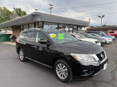Used 2013 Nissan Pathfinder SV