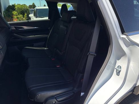 Used 2026 INFINITI QX60 Luxe AWD/4WD image 42